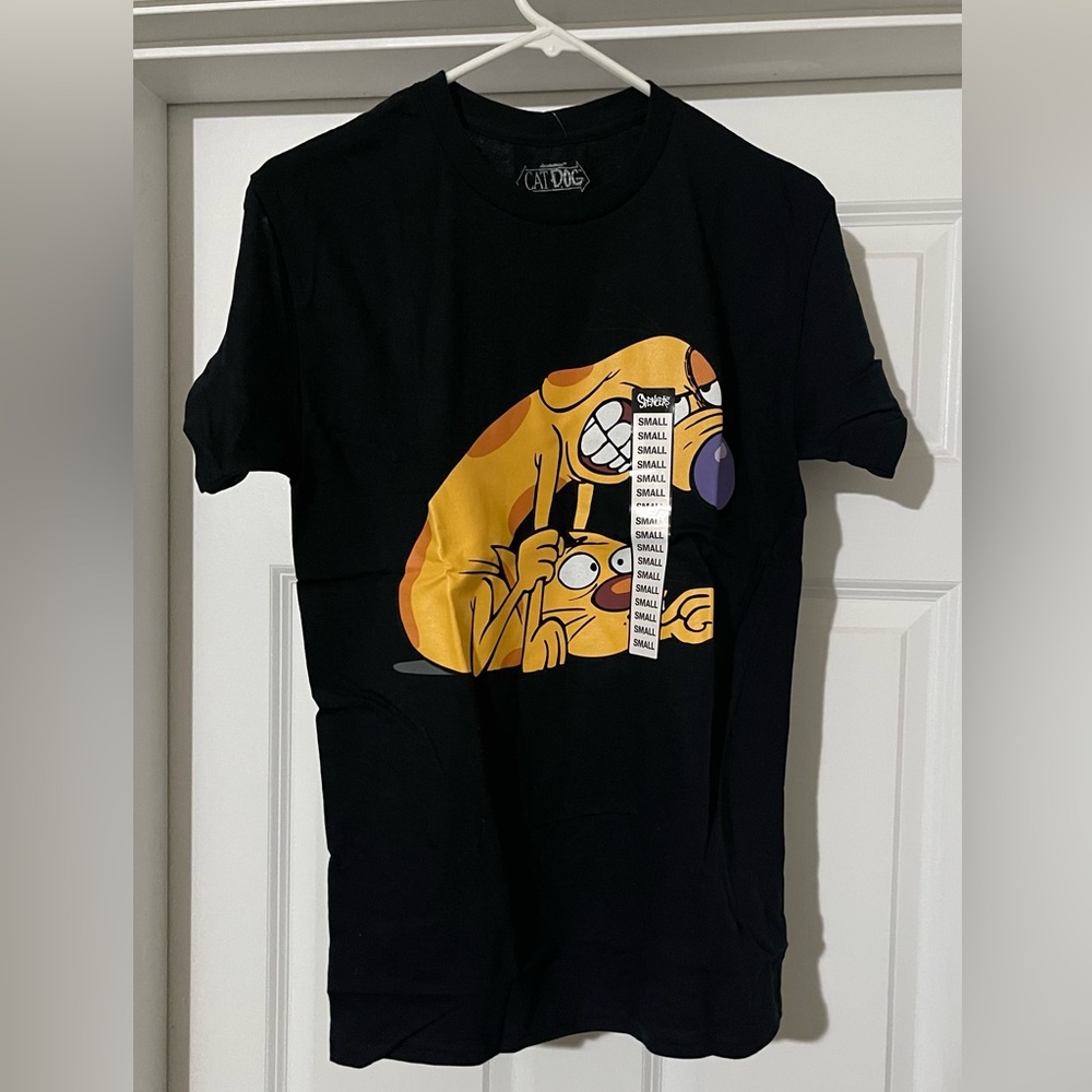 CATDOG T-Shirt NEW with tag Size Small. Great quality.